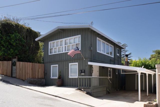 136 2nd Street, Pacific Grove, CA 93950