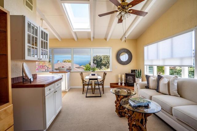 136 2nd Street, Pacific Grove, CA 93950