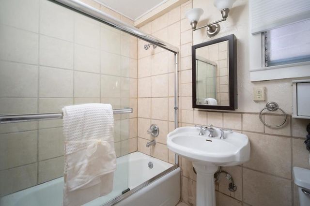 136 2nd Street, Pacific Grove, CA 93950