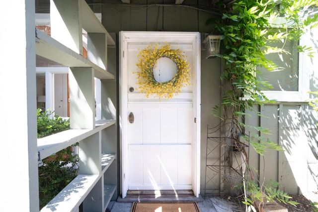 136 2nd Street, Pacific Grove, CA 93950