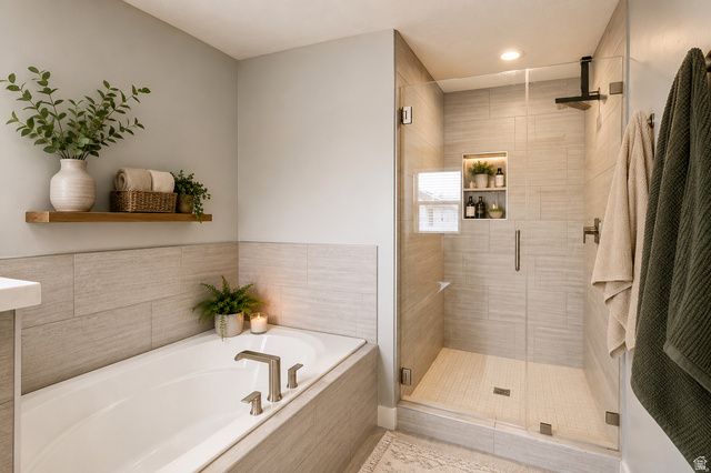 52 E GOLDEN PRIVET DR, Draper, UT 84020