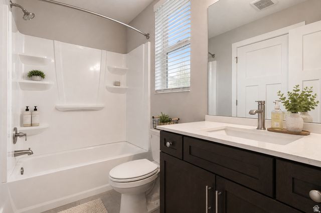 52 E GOLDEN PRIVET DR, Draper, UT 84020