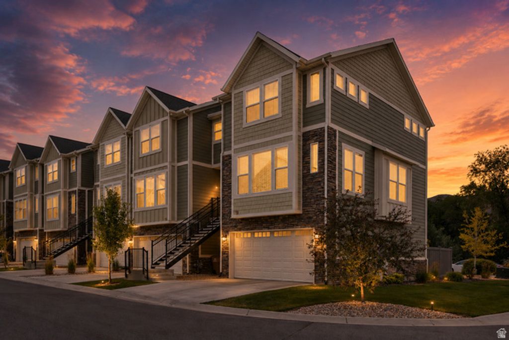 52 E GOLDEN PRIVET DR, Draper, UT 84020
