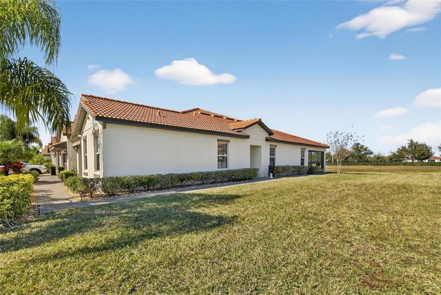 5328 STOIC VALE DRIVE, Wimauma, FL 33598