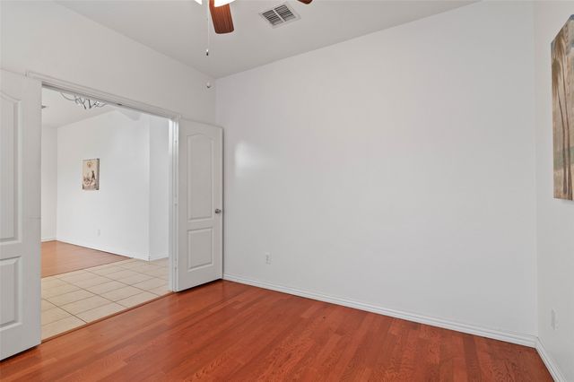 2617 Hollow Ridge Drive, Denton, TX 76210