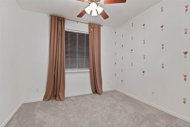 2617 Hollow Ridge Drive, Denton, TX 76210