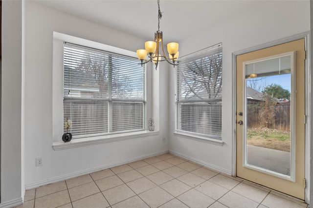 2617 Hollow Ridge Drive, Denton, TX 76210