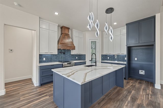 305 Hobbs Avenue, Boyd, TX 76023