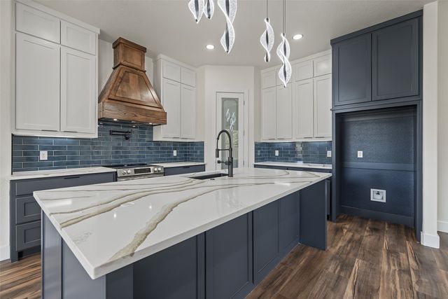 305 Hobbs Avenue, Boyd, TX 76023