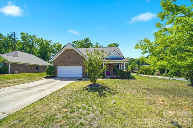 8759 Mullis Forest Court, Mint Hill, NC 28227