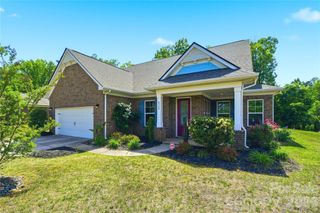 8759 Mullis Forest Court, Mint Hill, NC 28227