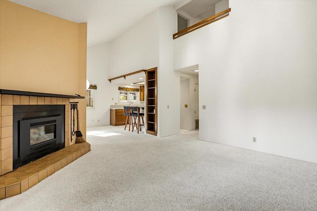 334 Bridge Way, Nevada City, CA 95959