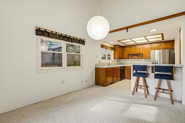 334 Bridge Way, Nevada City, CA 95959