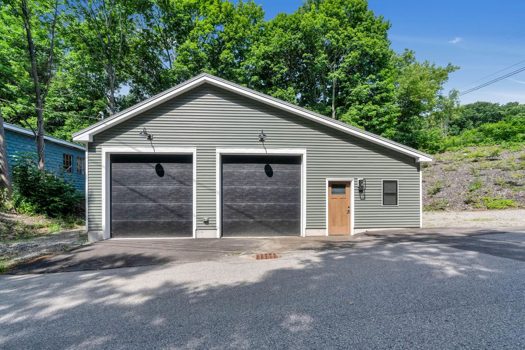 9 Hutchins Street, Auburn, ME 04210 — exterior