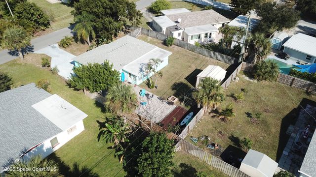 211 Avenida De Paz, Indialantic, FL 32903