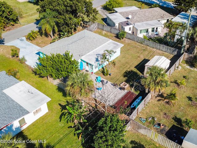 211 Avenida De Paz, Indialantic, FL 32903