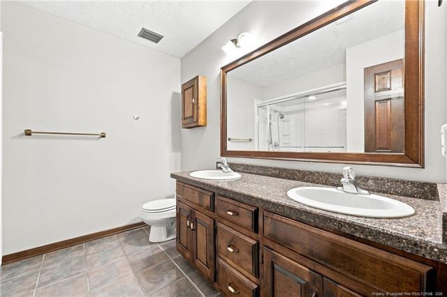 5001 Gerbing Circle, Fayetteville, NC 28306