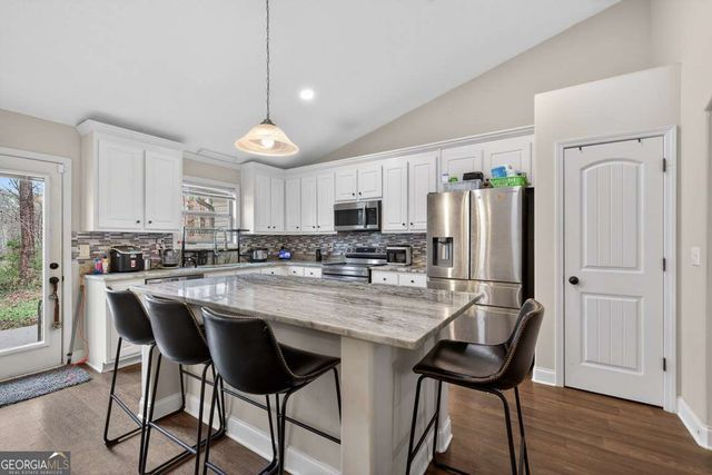 1553 SHOAL CREEK Drive, Winder, GA 30680