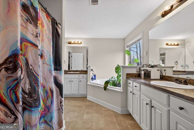 1553 SHOAL CREEK Drive, Winder, GA 30680