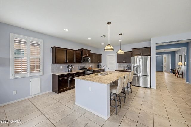 37149 N EL MORRO Trail, San Tan Valley, AZ 85140