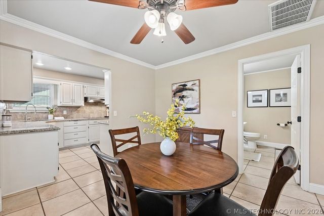1001 W Decatur Street, Broken Arrow, OK 74011