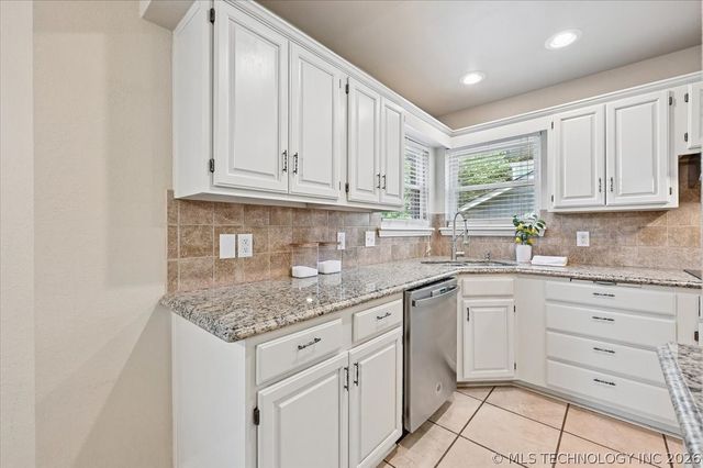 1001 W Decatur Street, Broken Arrow, OK 74011