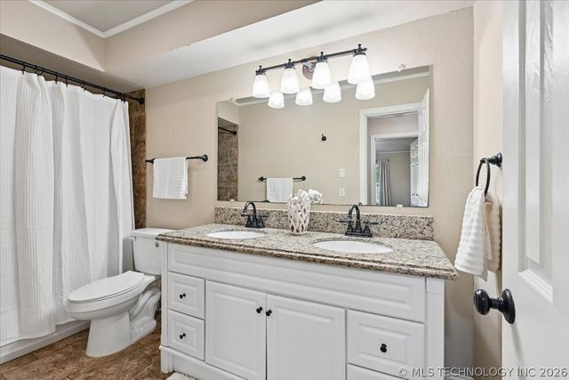1001 W Decatur Street, Broken Arrow, OK 74011
