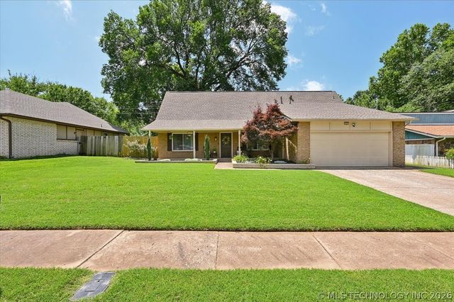 1001 W Decatur Street, Broken Arrow, OK 74011