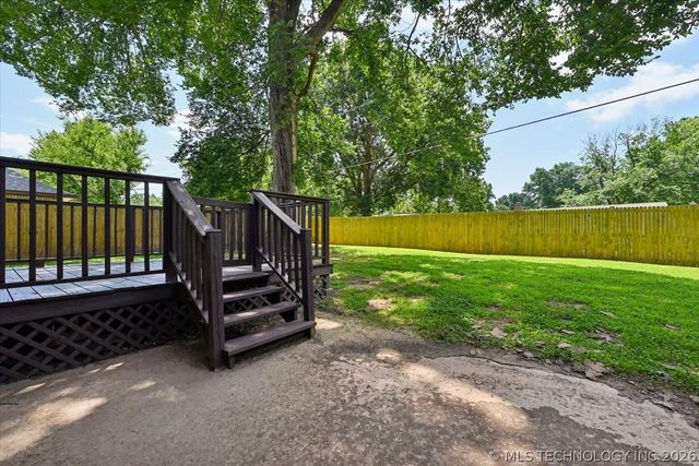 1001 W Decatur Street, Broken Arrow, OK 74011