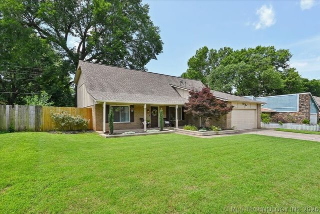 1001 W Decatur Street, Broken Arrow, OK 74011