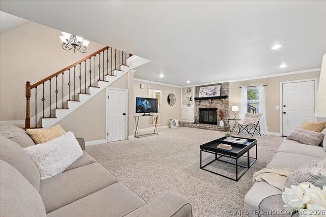 1001 W Decatur Street, Broken Arrow, OK 74011
