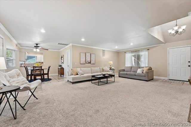 1001 W Decatur Street, Broken Arrow, OK 74011