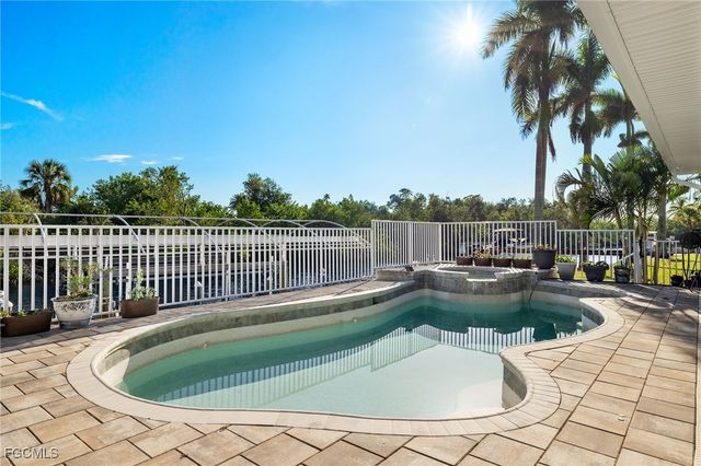 5539 Natoma DR, Fort Myers, FL 33919