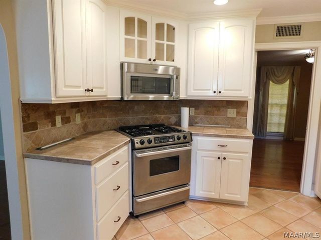 212 Davors Drive, Montgomery, AL 36109