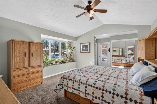 6802 S Conklin Rd, Greenacres, WA 99016