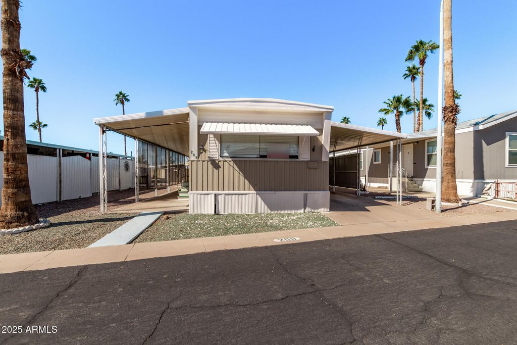 303 S Recker Road 200, Mesa, AZ 85206 — photo 2