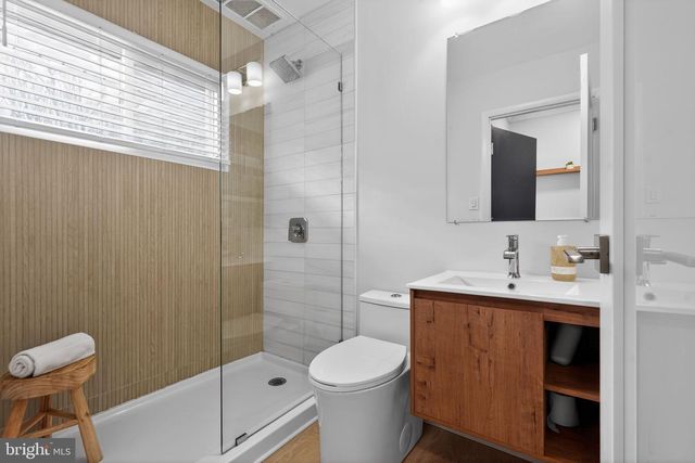 25 RUBY LN, Levittown, PA 19055