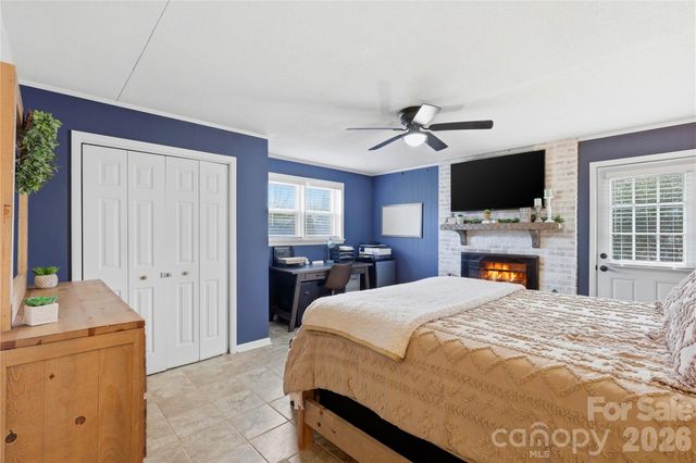 235 Havenhurst Road, Hickory, NC 28601