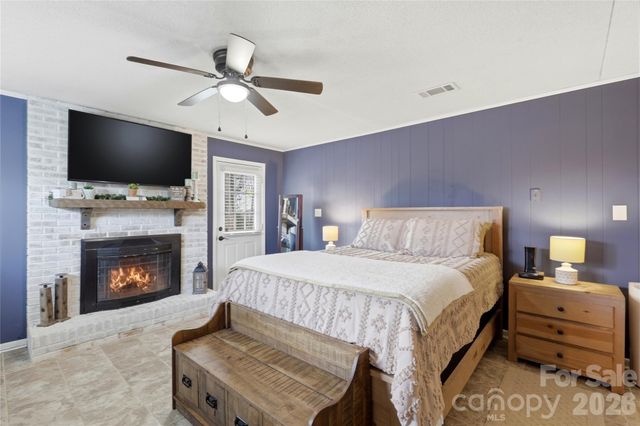 235 Havenhurst Road, Hickory, NC 28601