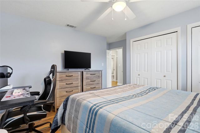 235 Havenhurst Road, Hickory, NC 28601