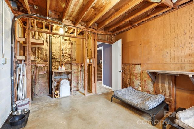 235 Havenhurst Road, Hickory, NC 28601