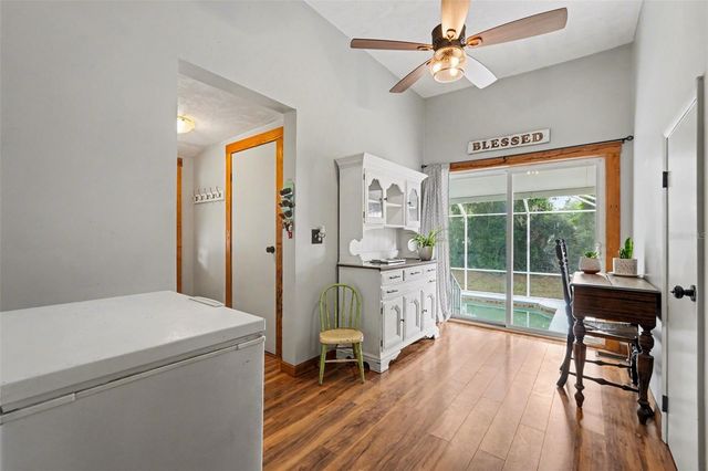 1201 W REYNOLDS STREET, Plant City, FL 33563