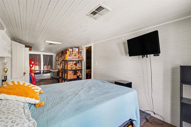 1201 W REYNOLDS STREET, Plant City, FL 33563