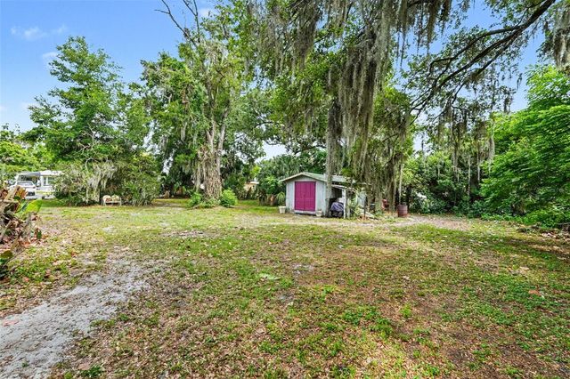 1201 W REYNOLDS STREET, Plant City, FL 33563