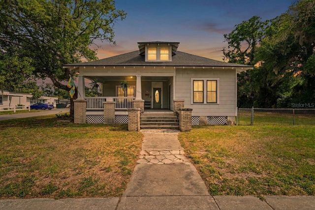 1201 W REYNOLDS STREET, Plant City, FL 33563