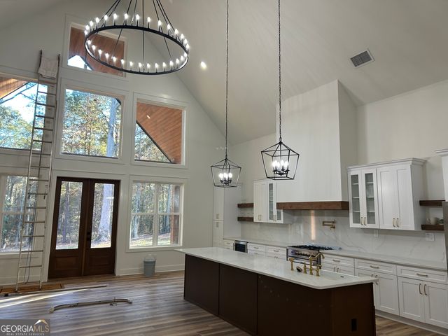 5962 Ga. Hwy. 109, Molena, GA 30258