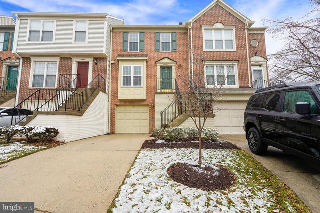 45590 WHITCOMB SQ, Sterling, VA 20166