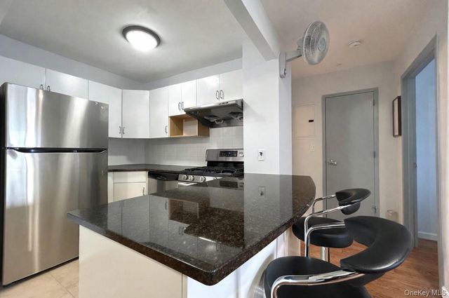 7836 46th Avenue 3D, Elmhurst, NY 11373