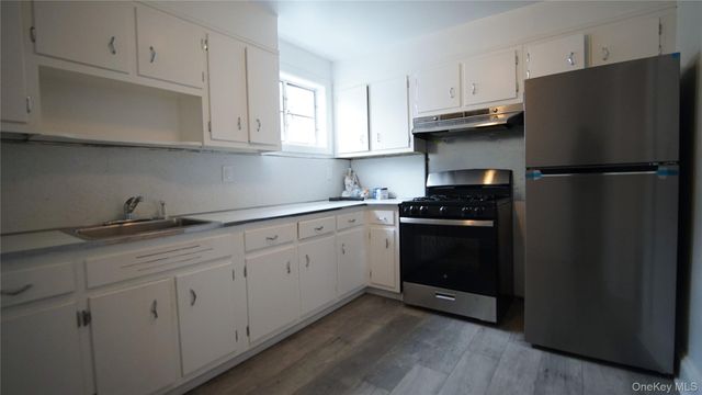 27 Lawrence Avenue 2, Sleepy Hollow, NY 10591