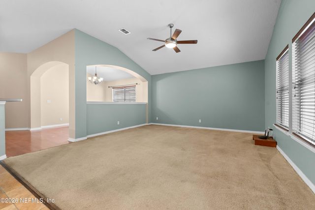 274 BROOKCHASE Lane W, Jacksonville, FL 32225